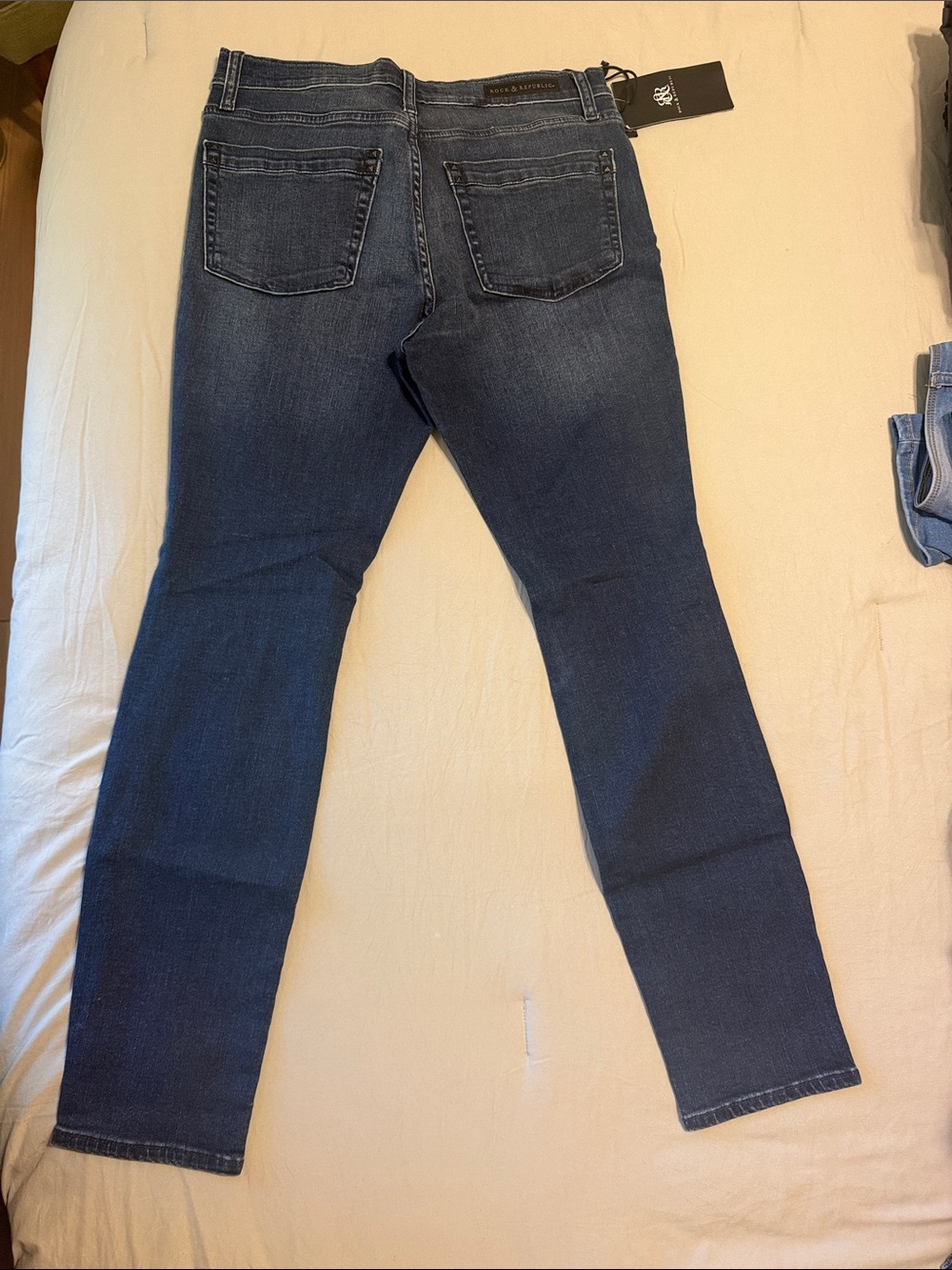 NWT Rock & Republic Slim Straight Jeans in Dark Blue Wash 12